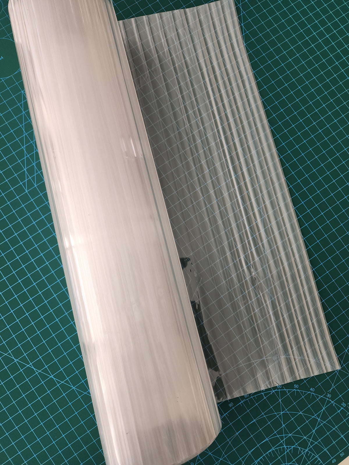 Reeded & Fluted Glass Film Australia | Decorative Privacy Window Film ...